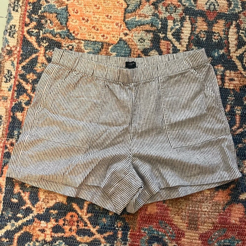 NWT JCrew pull on linen shorts